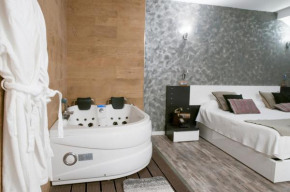 Отель Habitaciones Premium Finca la Casona  Эль-Эспинар